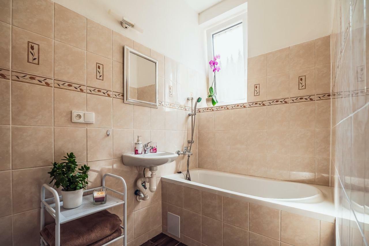 Skodova Apartments Prerov Luaran gambar