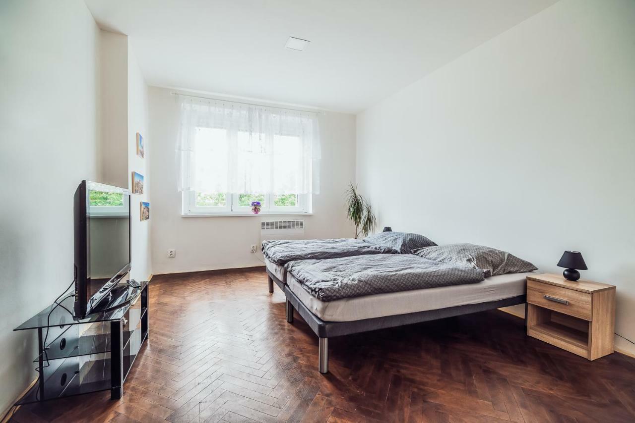 Skodova Apartments Prerov Luaran gambar